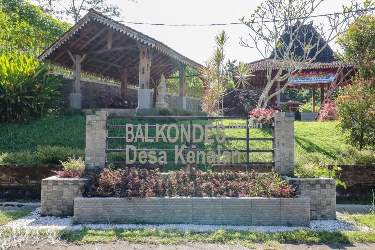 Hotel Balkondes Kenalan Magelang Exterior foto